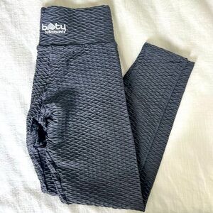 NWOT Booty by Brabants Leggings